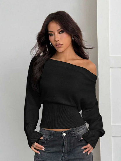OFF SHOULDER RELAXED FIT LONG SLEEVE